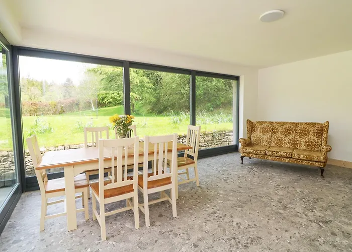 Coffeys * Ballymacarbry